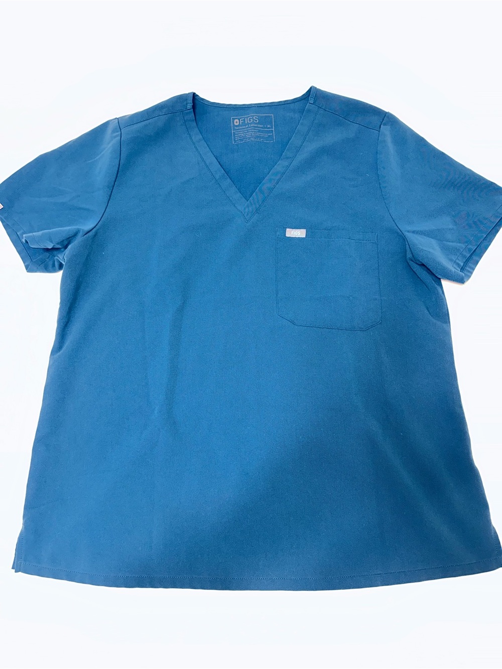 FIGS V-Neck Scrub Top in Blue / green dark teal Ladies size XL